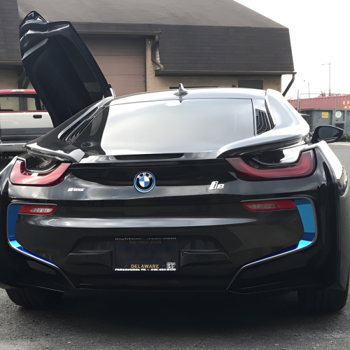 i8-black-back