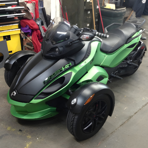 green-canam-front-lighter-area