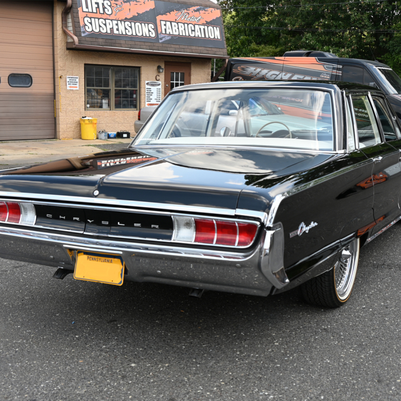 classic-chrysler-back