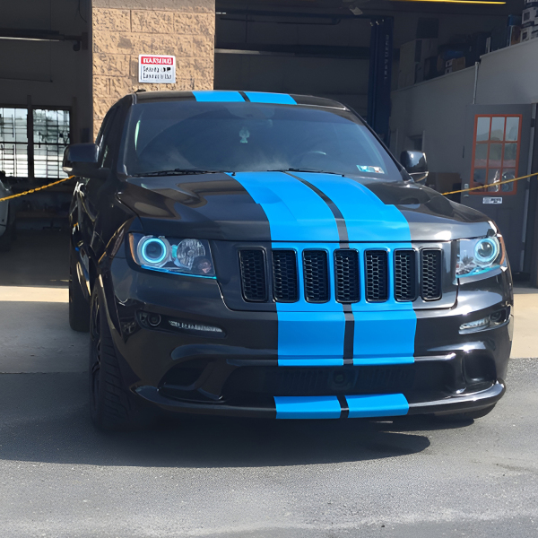 black-and-blue-jeep