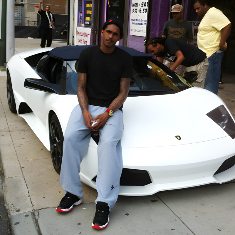 louwill-lambo