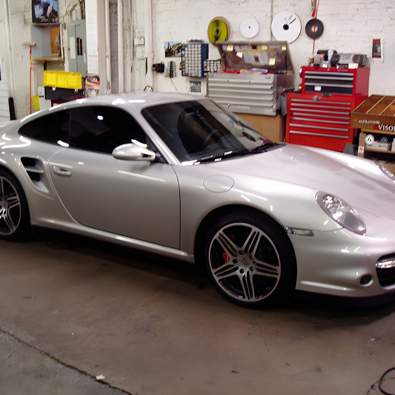 modern-silver-porche