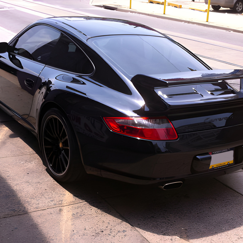 porsche-black-back